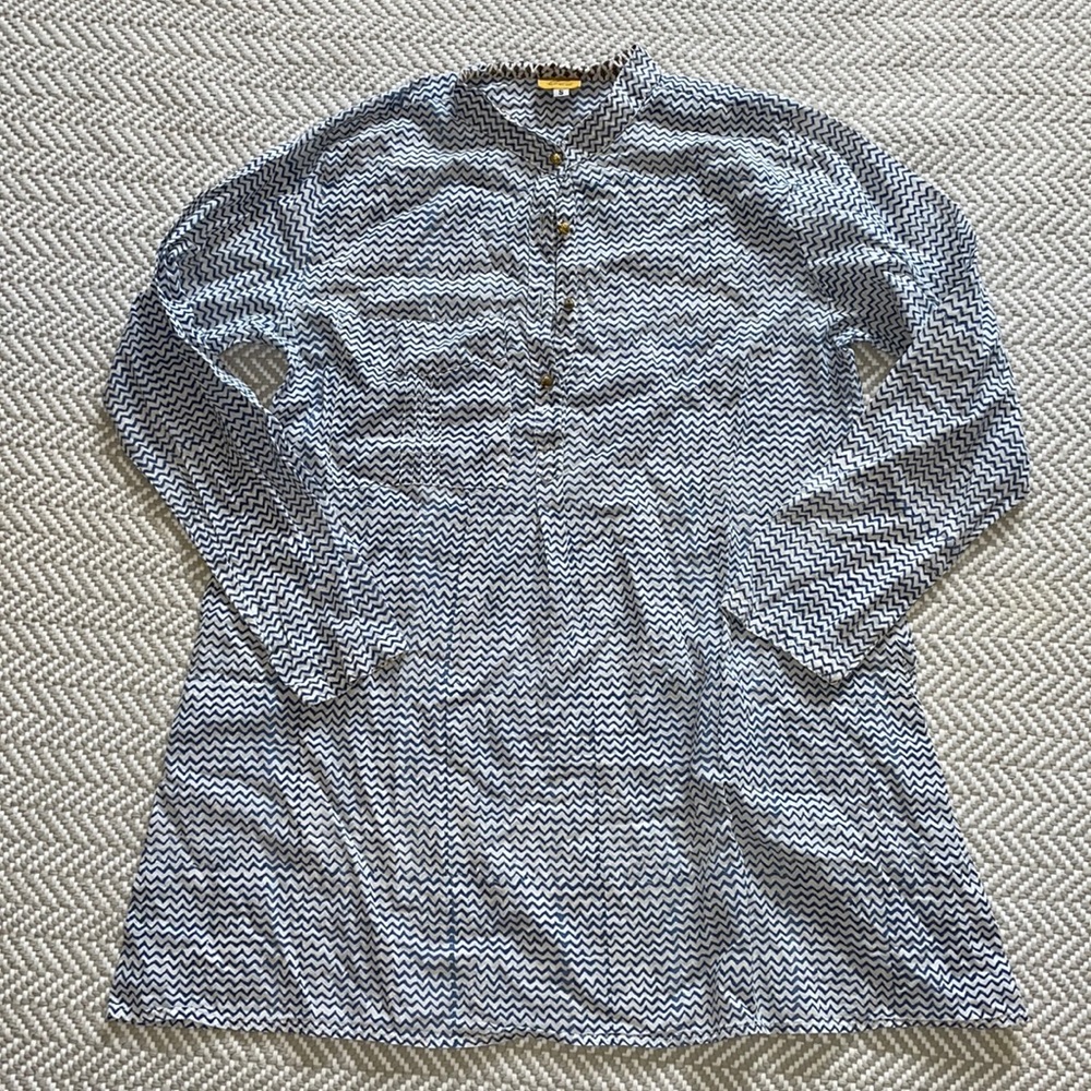 Roller Rabbit zig zag tunic. Size s